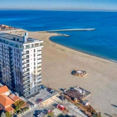 Faleza Nord Apartament De Lux Nou Pe Malul Marii Konstanca Zewnętrze zdjęcie